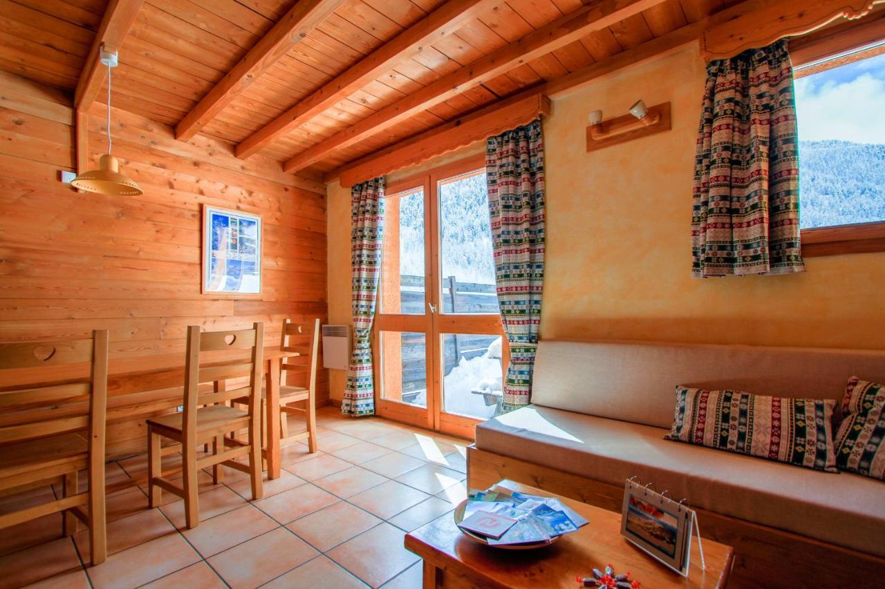 Le Gouroùn Hameau des Chazals Nevache Hautes Alpes Exterior foto