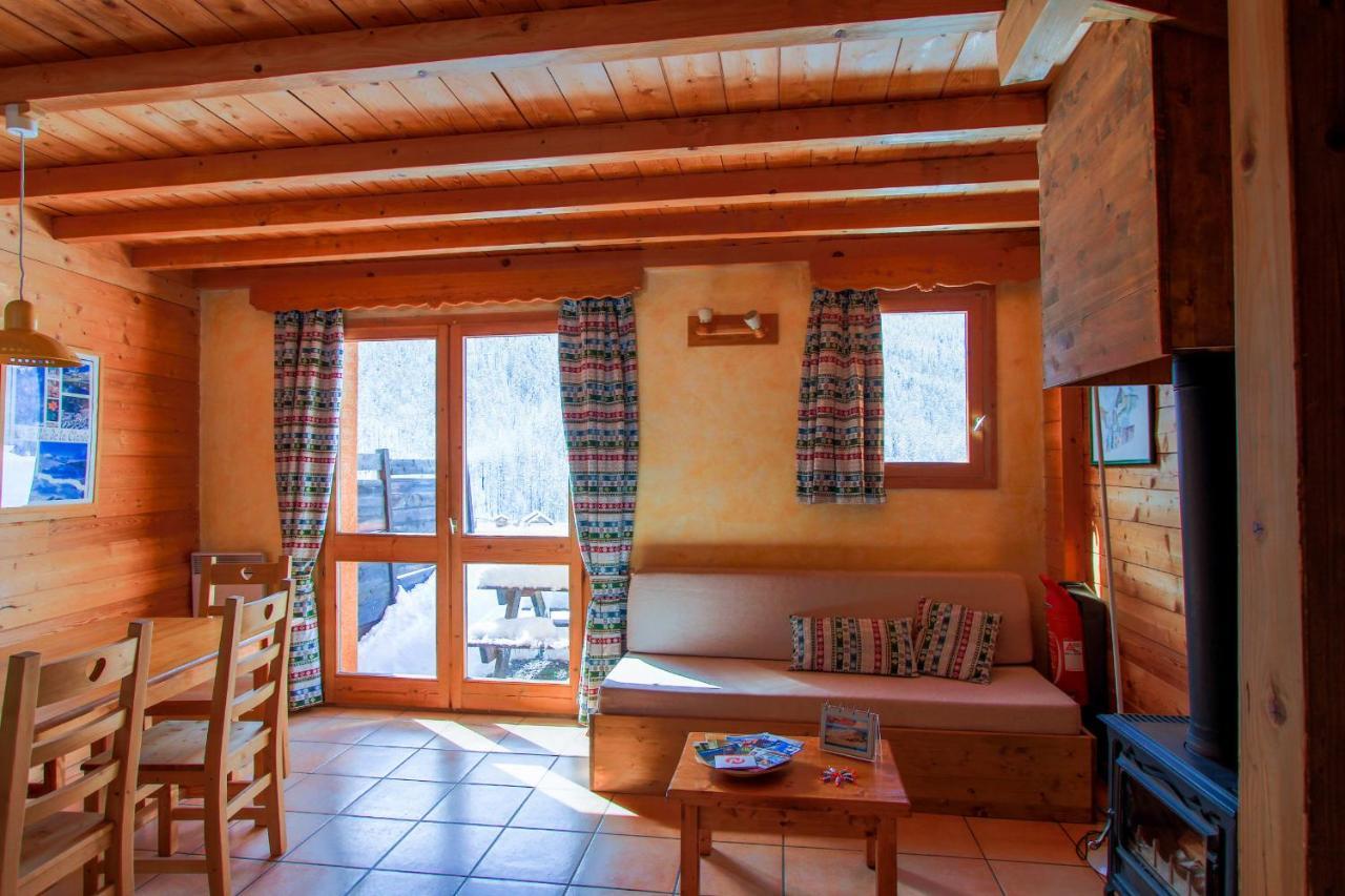 Le Gouroùn Hameau des Chazals Nevache Hautes Alpes Exterior foto