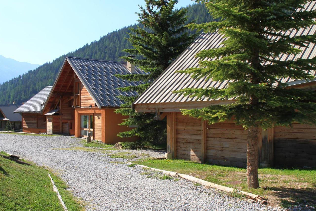 Le Gouroùn Hameau des Chazals Nevache Hautes Alpes Exterior foto