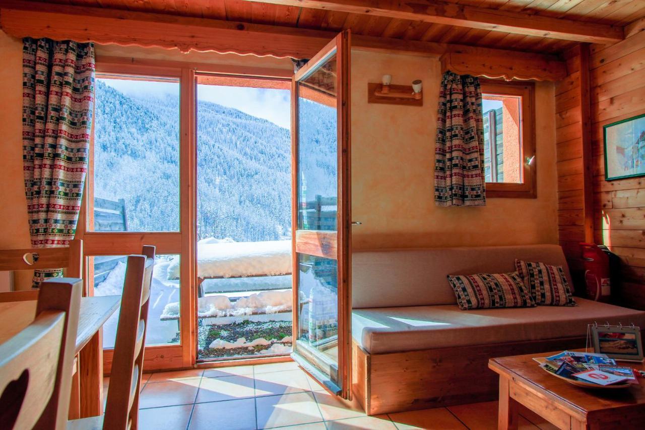 Le Gouroùn Hameau des Chazals Nevache Hautes Alpes Exterior foto